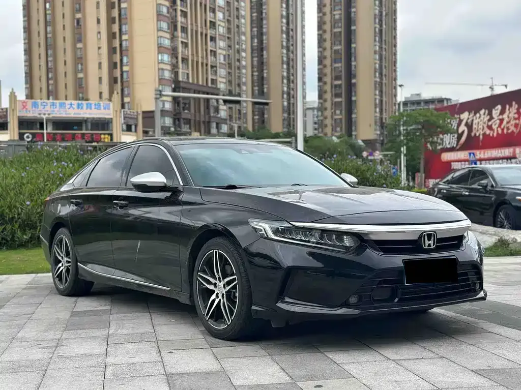 Honda Inspire — фото 10