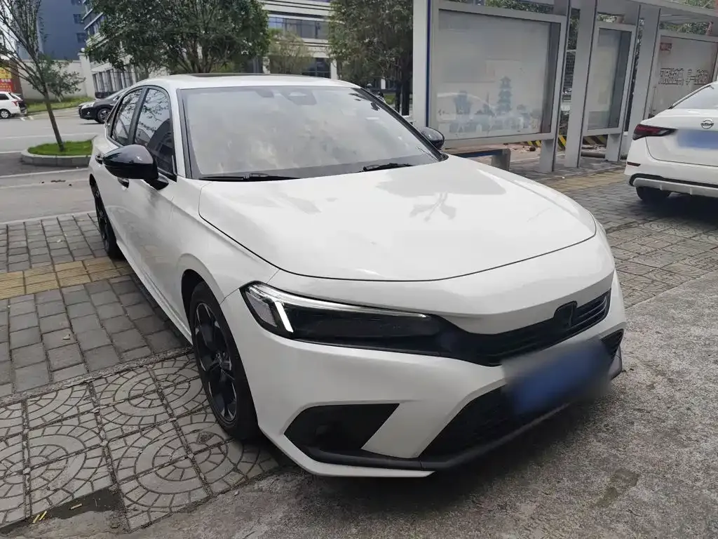 Honda Civic — фото 10