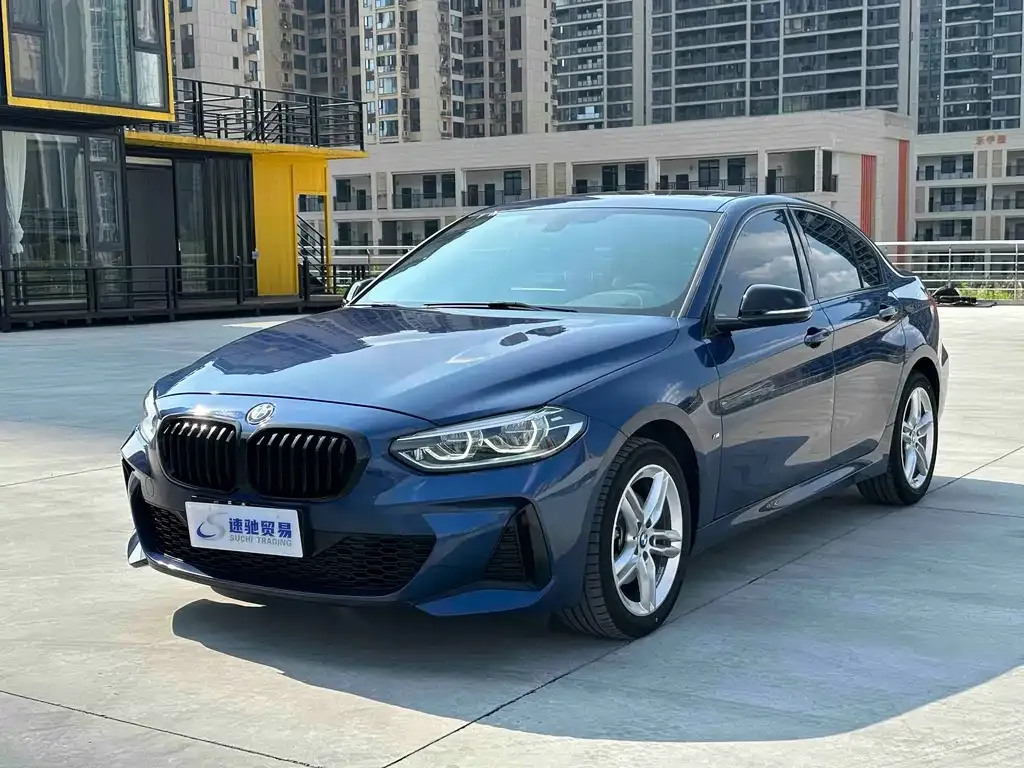 BMW 1 Series — фото 1