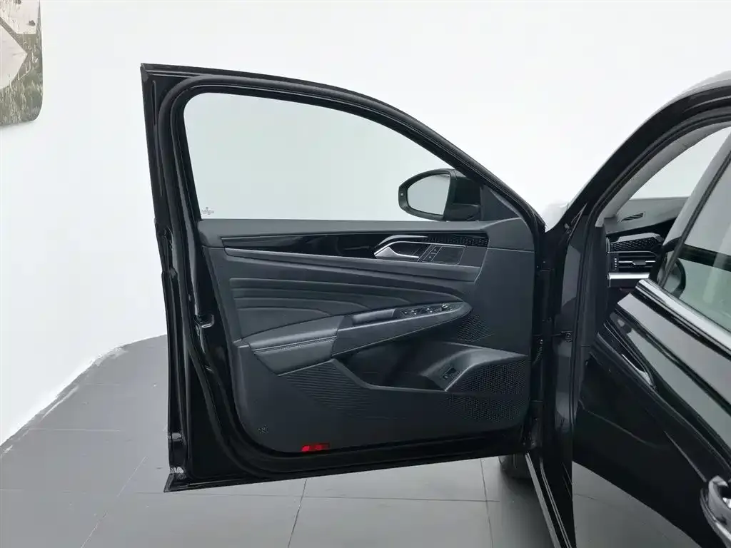 Volkswagen Passat — фото 6