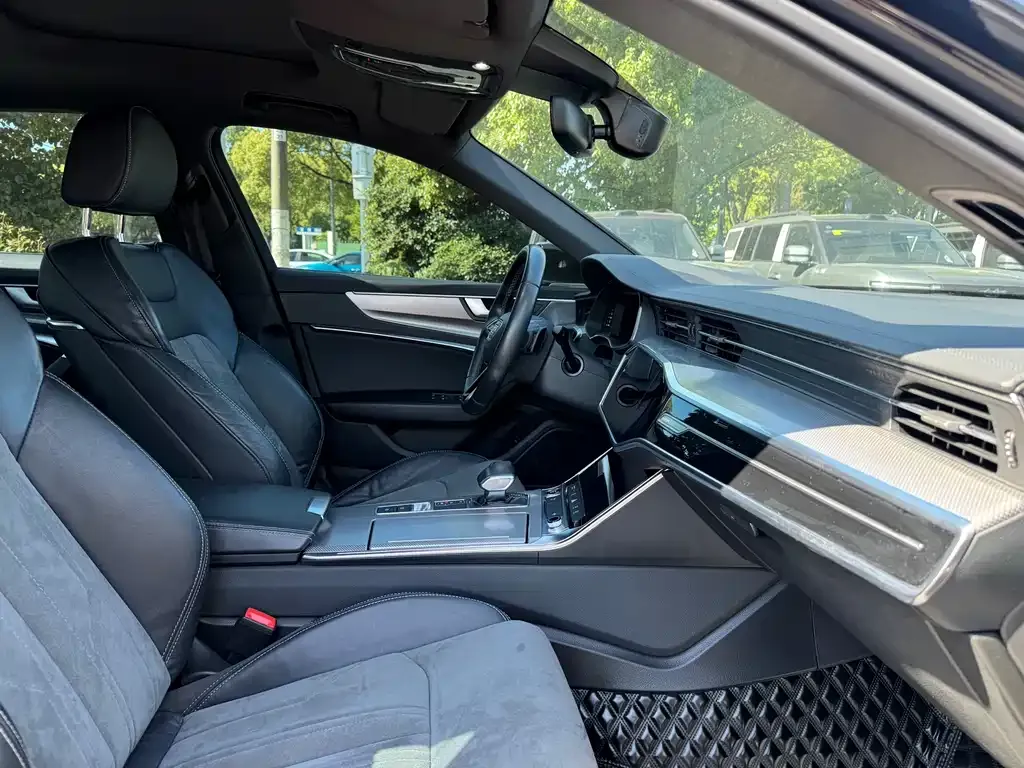 Audi A6L 2022 из CN, фото 7