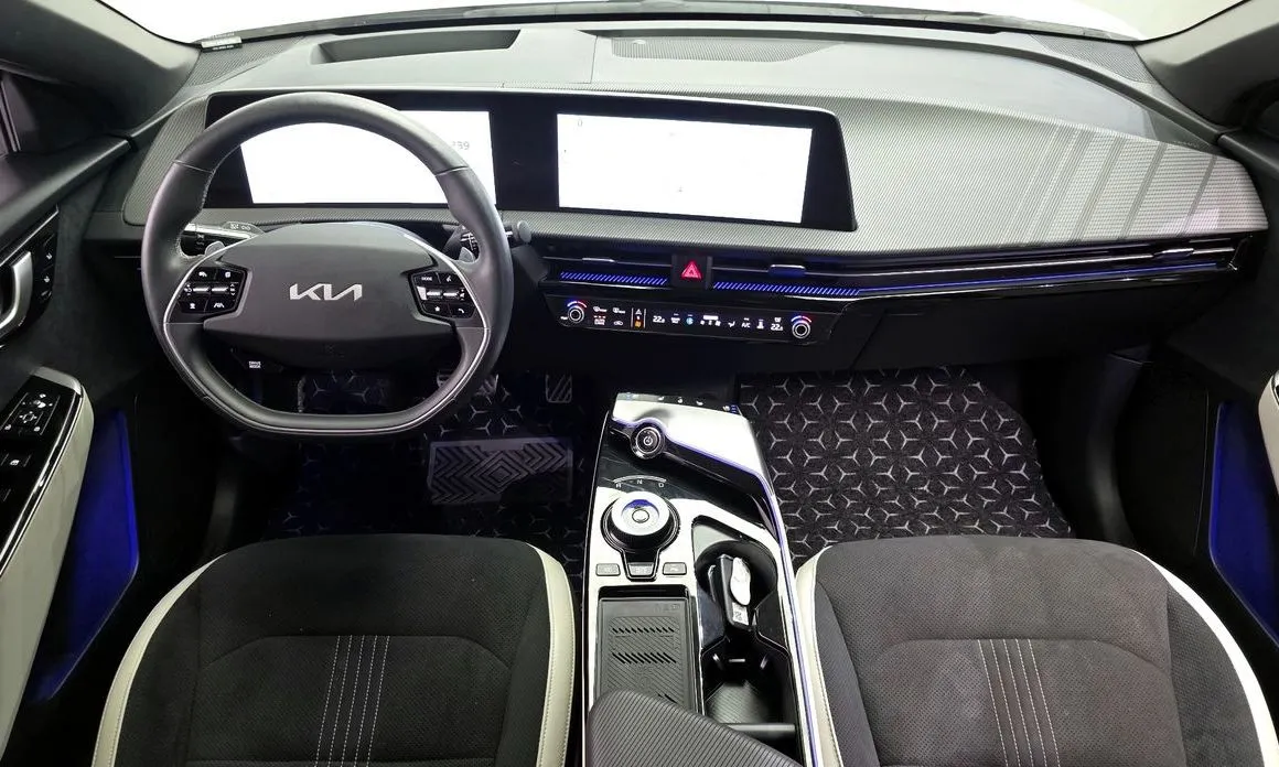 Kia EV6 2023 из KR, фото 9