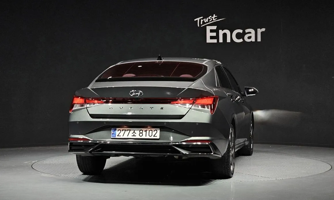 Hyundai AVANTE 2021 из KR, фото 2