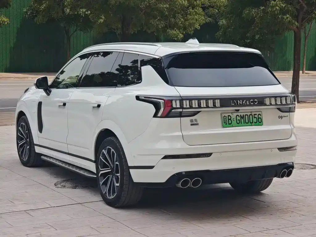 Lynk & Co 09 PHEV 2023 из CN, фото 9