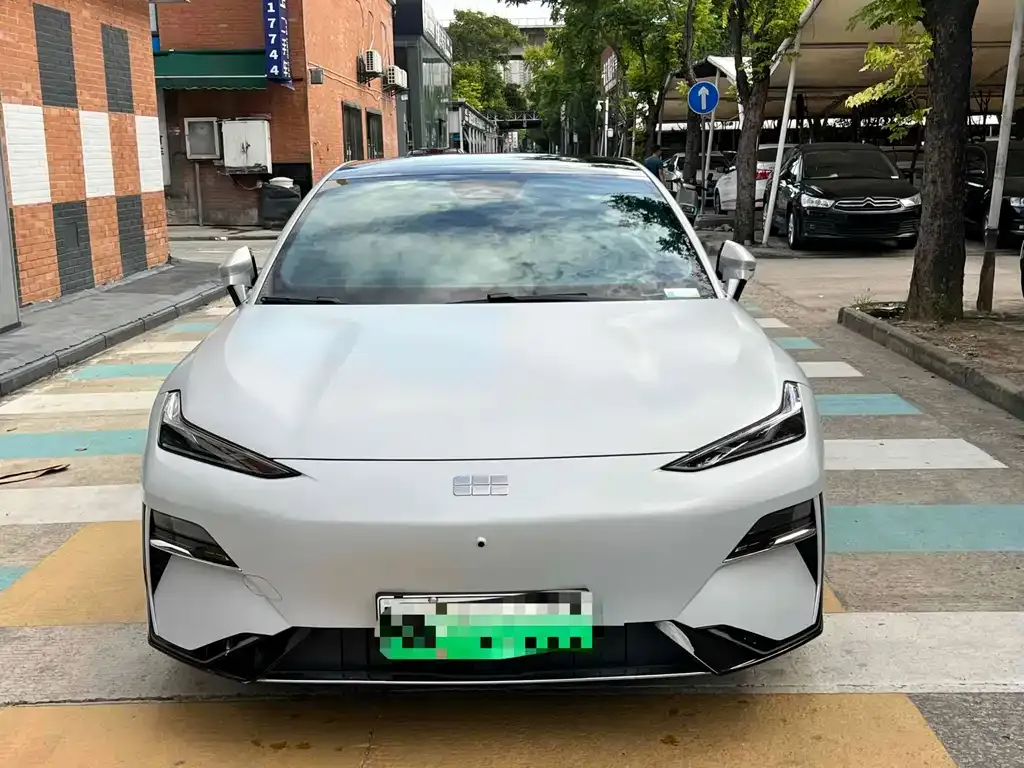 Geely Galaxy E8 2024 из CN, фото 5