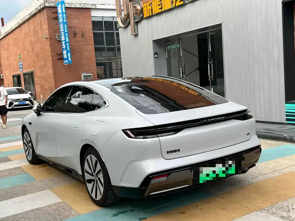 Geely Galaxy E8 2024 из CN, фото 7