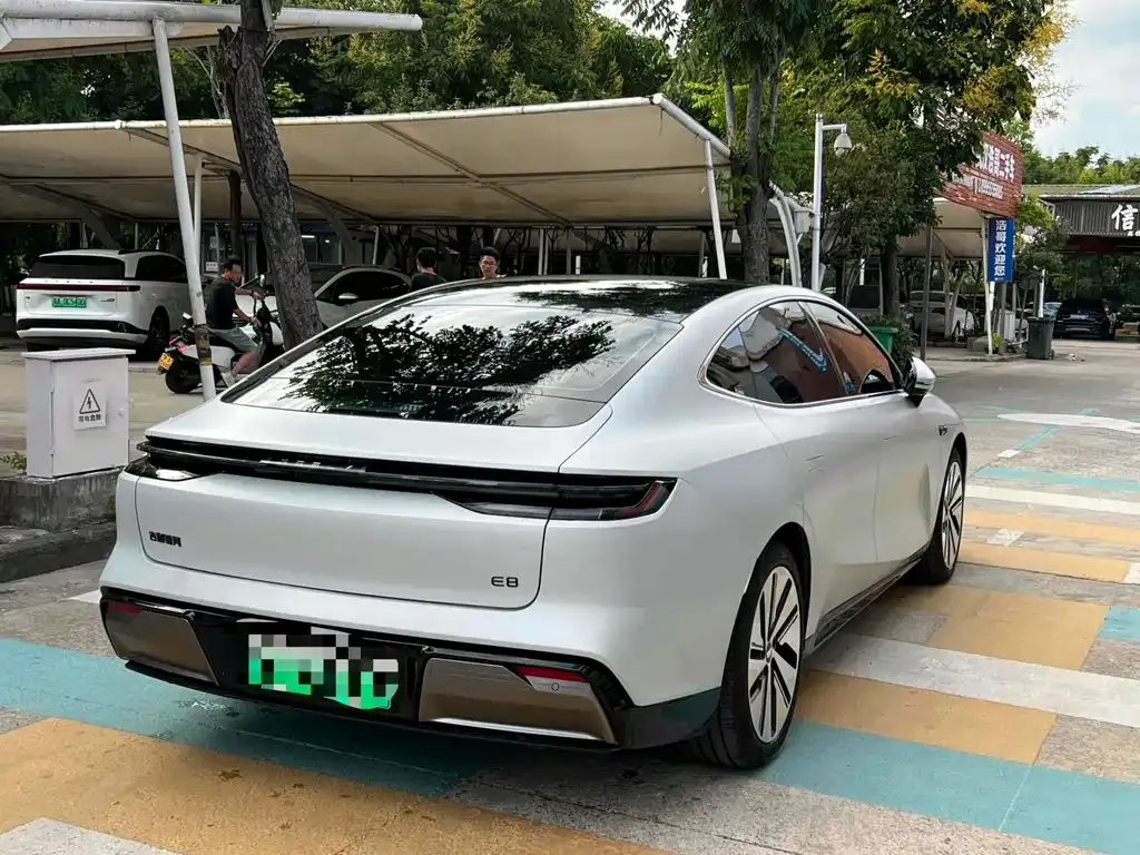 Geely Galaxy E8 2024 из CN, фото 8