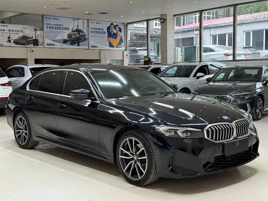 BMW 3 Series 2023 из CN, фото 3