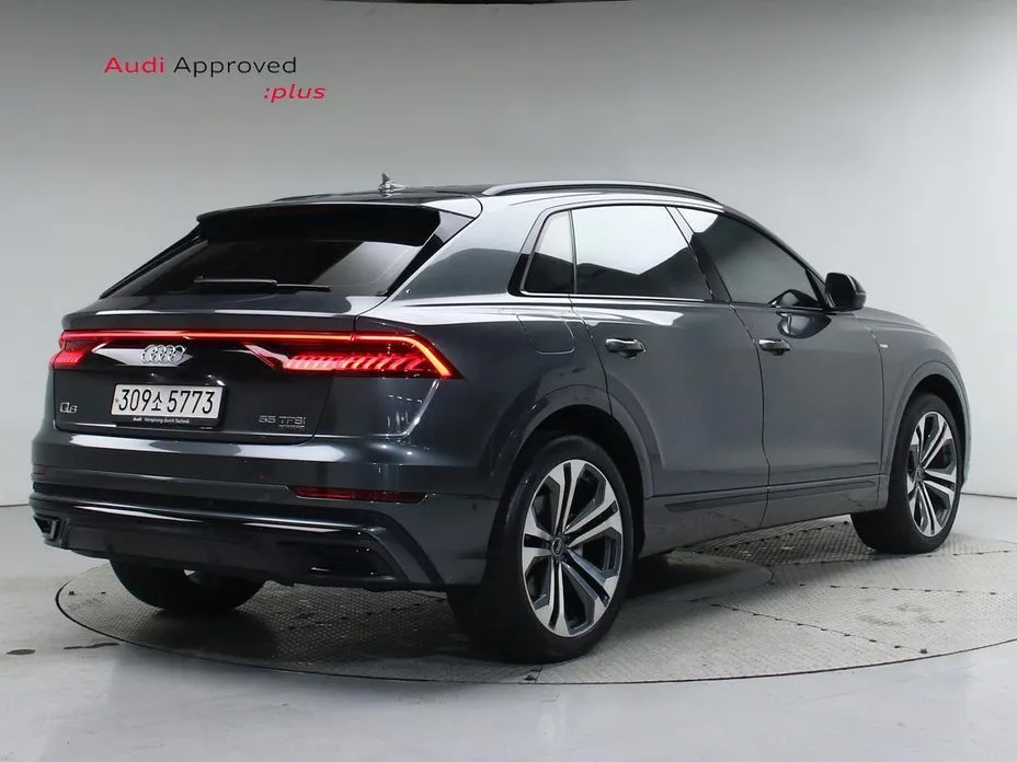 Audi Q8 2023 из KR, фото 5
