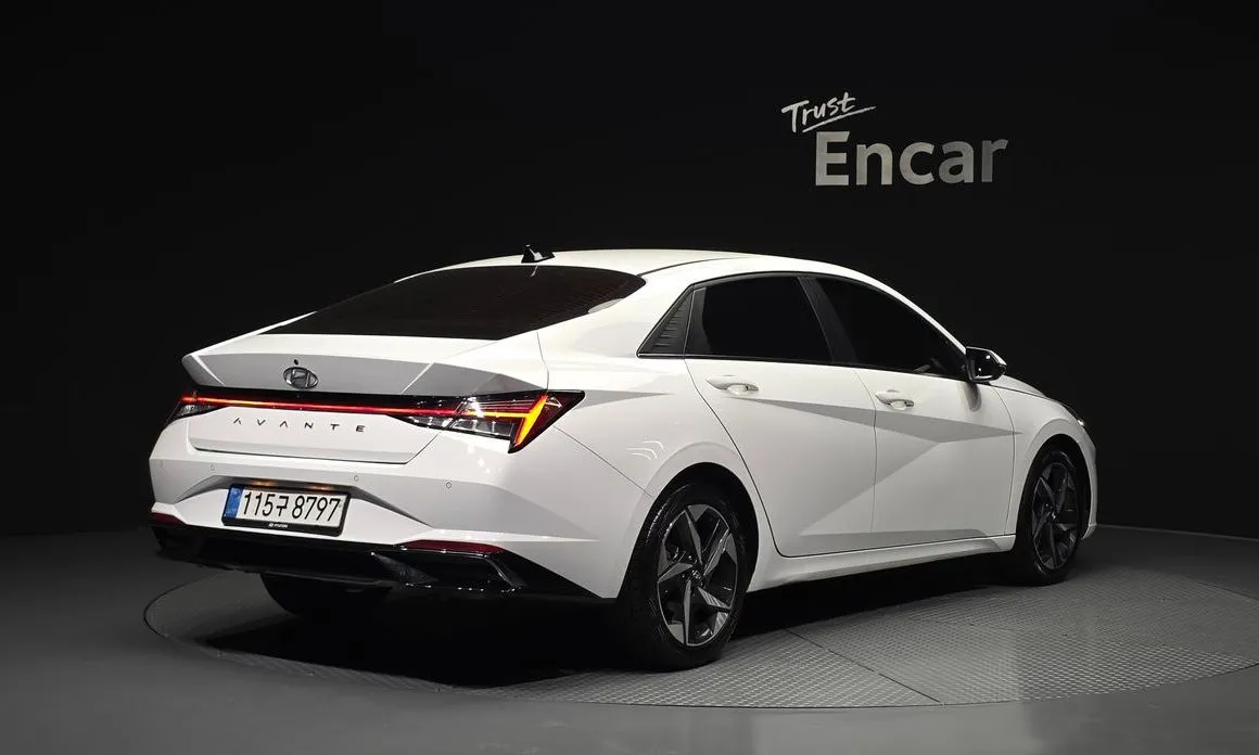 Hyundai AVANTE — фото 4