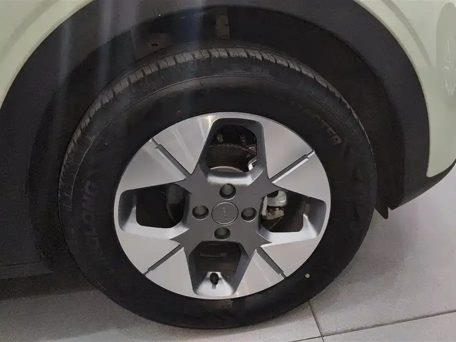 Geely Starburst — фото 10