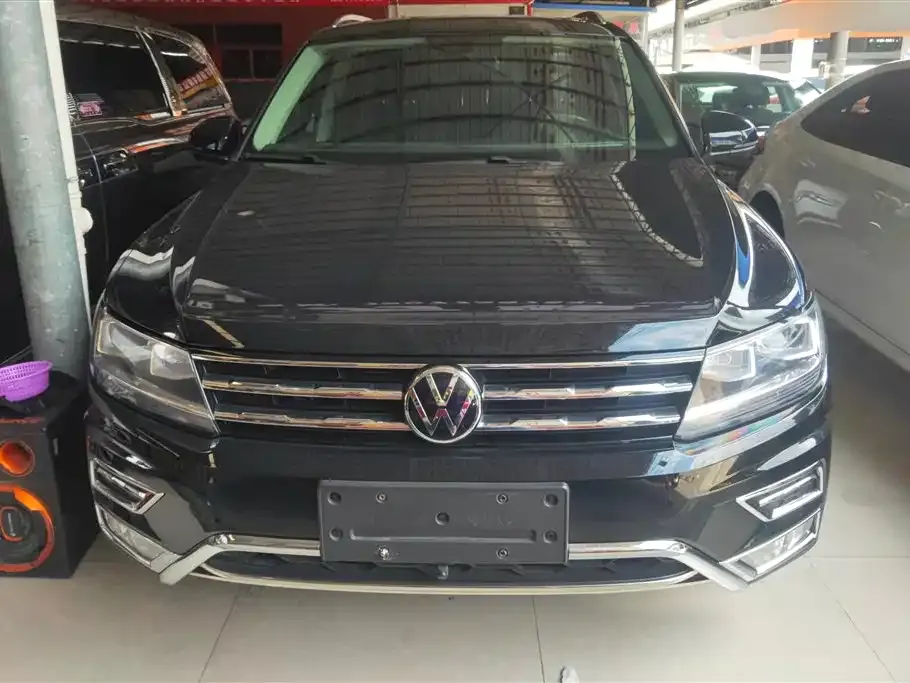 Volkswagen Tiguan L 2021 из CN, фото 9