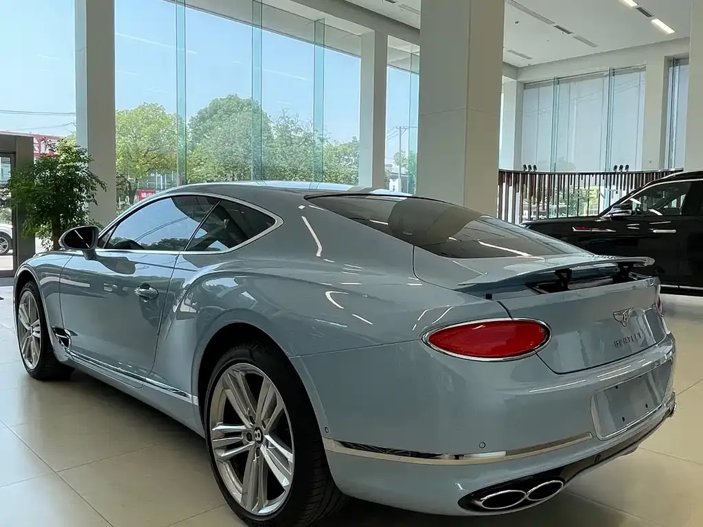 Bentley Continental — фото 10
