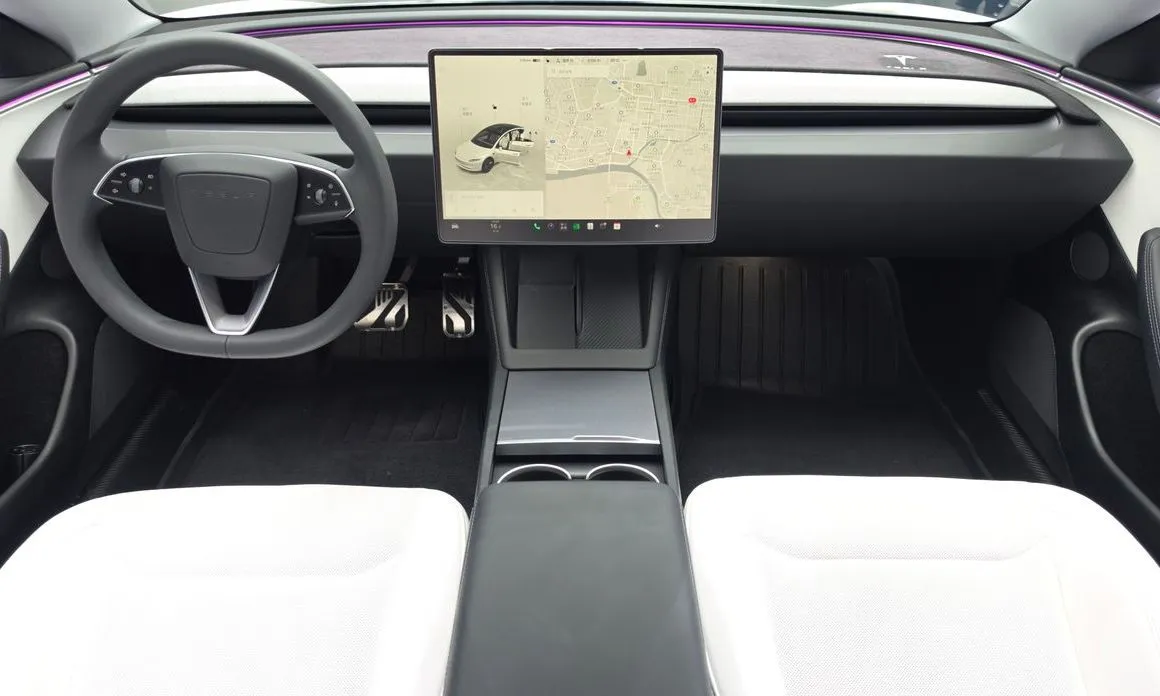 Tesla Model 3 — фото 10