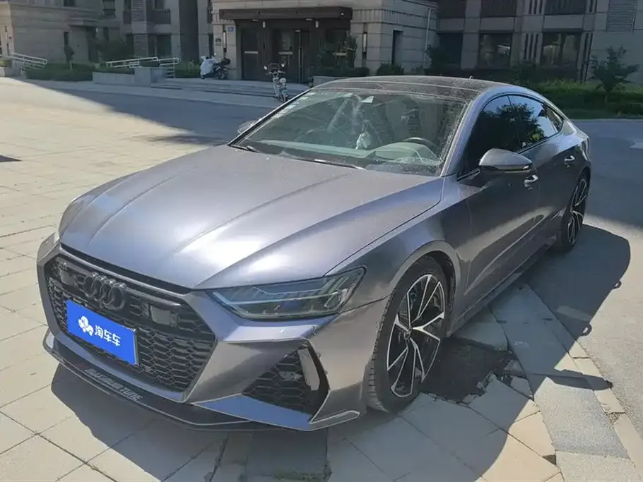 Audi A7 — фото 1