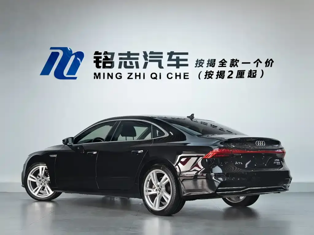 Audi A7L — фото 3
