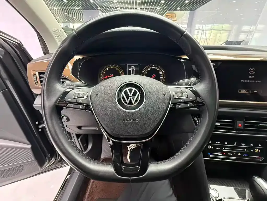 Volkswagen Tharu 2022 из CN, фото 10