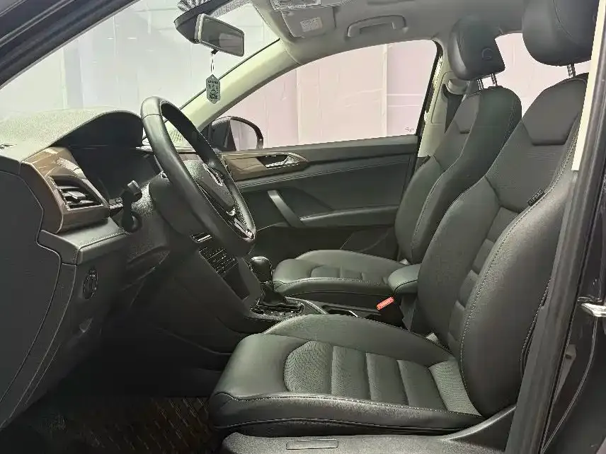 Volkswagen Tharu 2022 из CN, фото 6