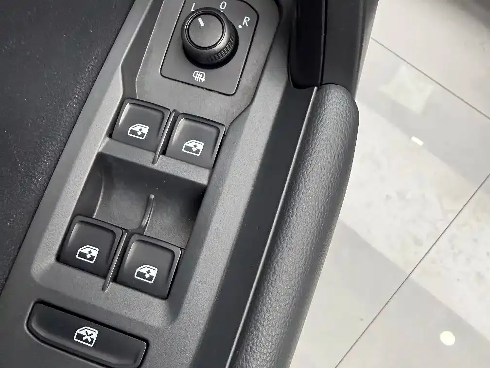 Volkswagen Tharu 2022 из CN, фото 5