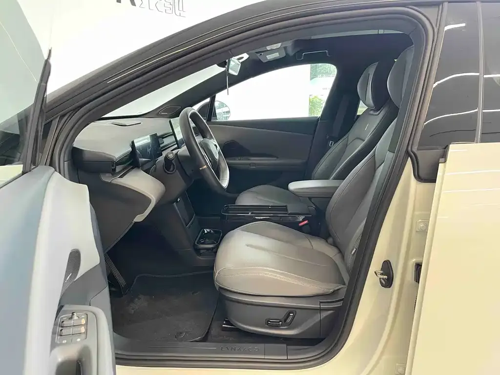Lynk & Co Z20 2025 из CN, фото 6