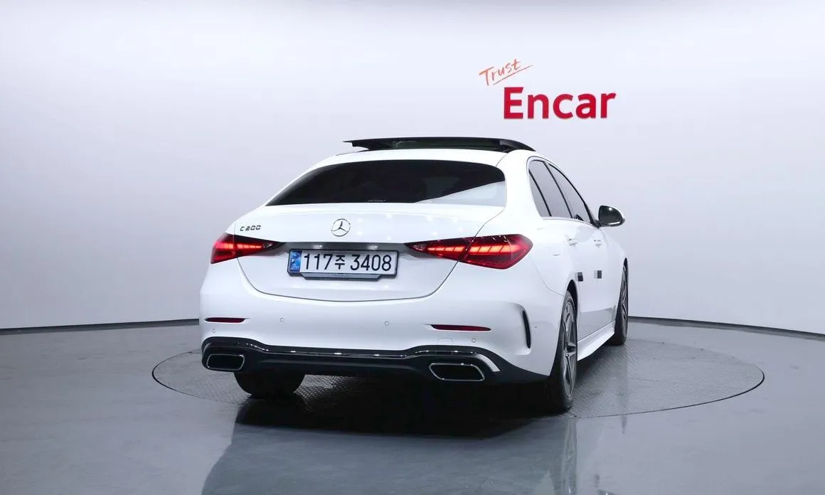 Mercedes-Benz C-Class 2025 из KR, фото 2