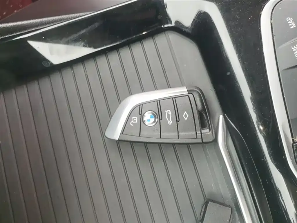 BMW X3 — фото 2