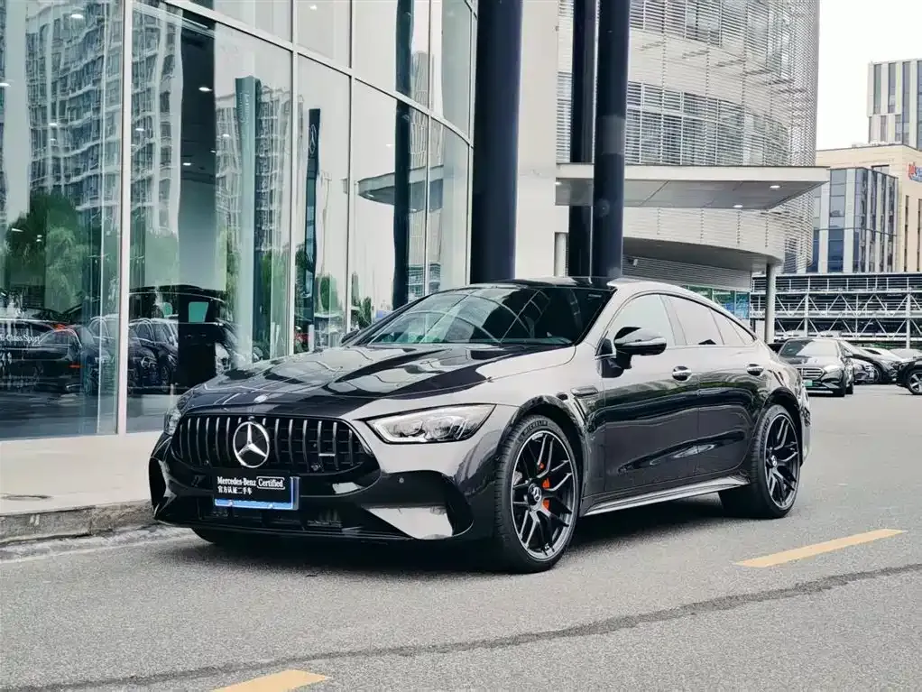 Mercedes-Benz AMG GT — фото 1
