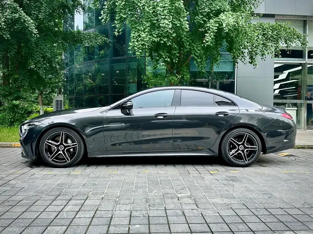 Mercedes-Benz CLS — фото 5