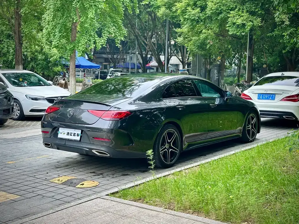 Mercedes-Benz CLS — фото 10