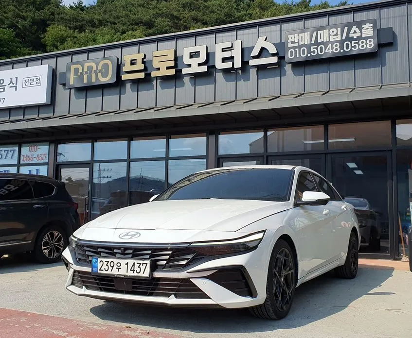 Hyundai AVANTE — фото 1