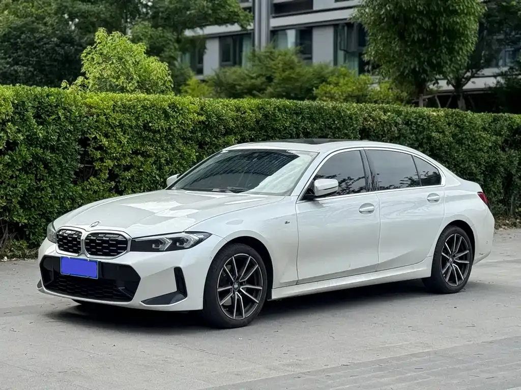 BMW 3 Series — фото 1