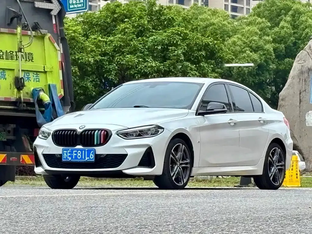 BMW 1 Series 2021 из CN, фото 10
