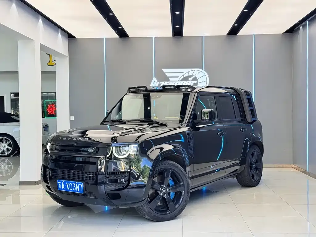 Land Rover Defender — фото 1