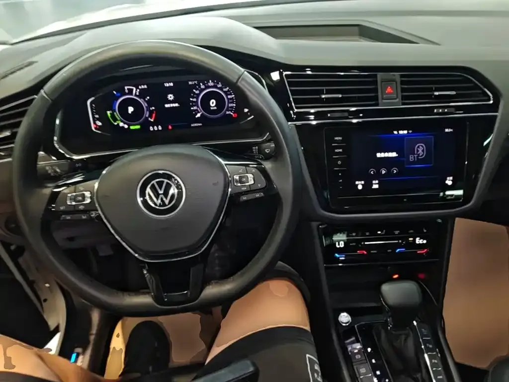 Volkswagen 途观L插电混动 2021 из CN, фото 6