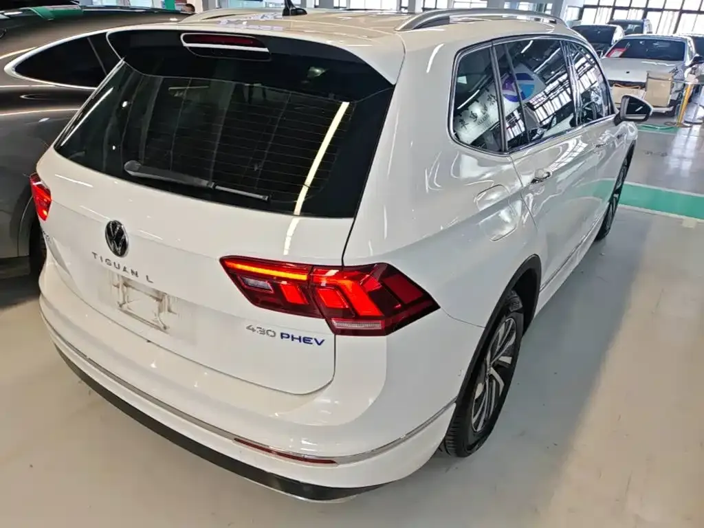 Volkswagen 途观L插电混动 2021 из CN, фото 4