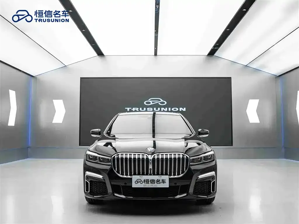 BMW 7 Series 2021 из CN, фото 7