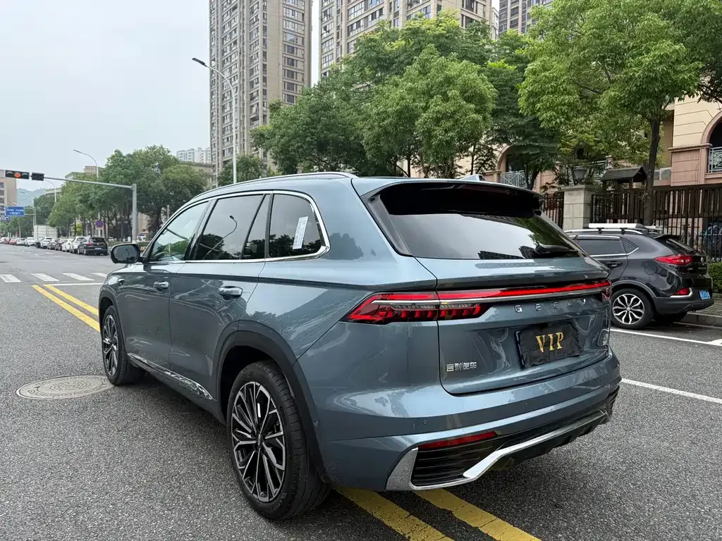 Geely Xingyue L — фото 8