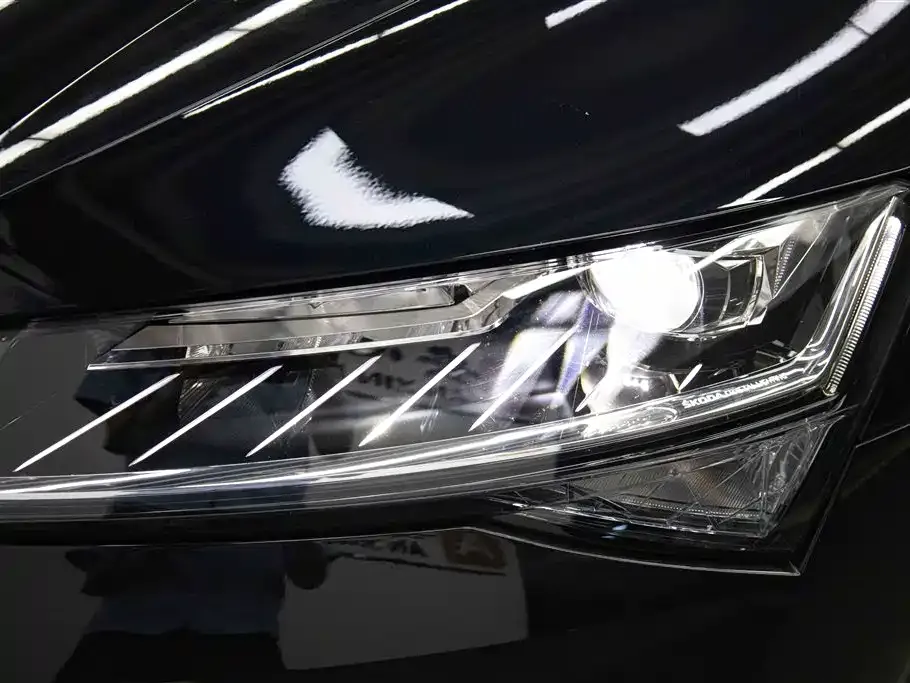 Skoda Superb 2024 из CN, фото 8