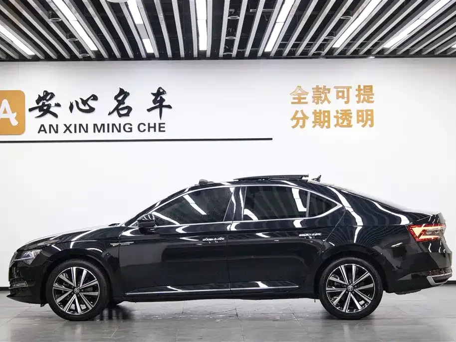 Skoda Superb 2024 из CN, фото 9