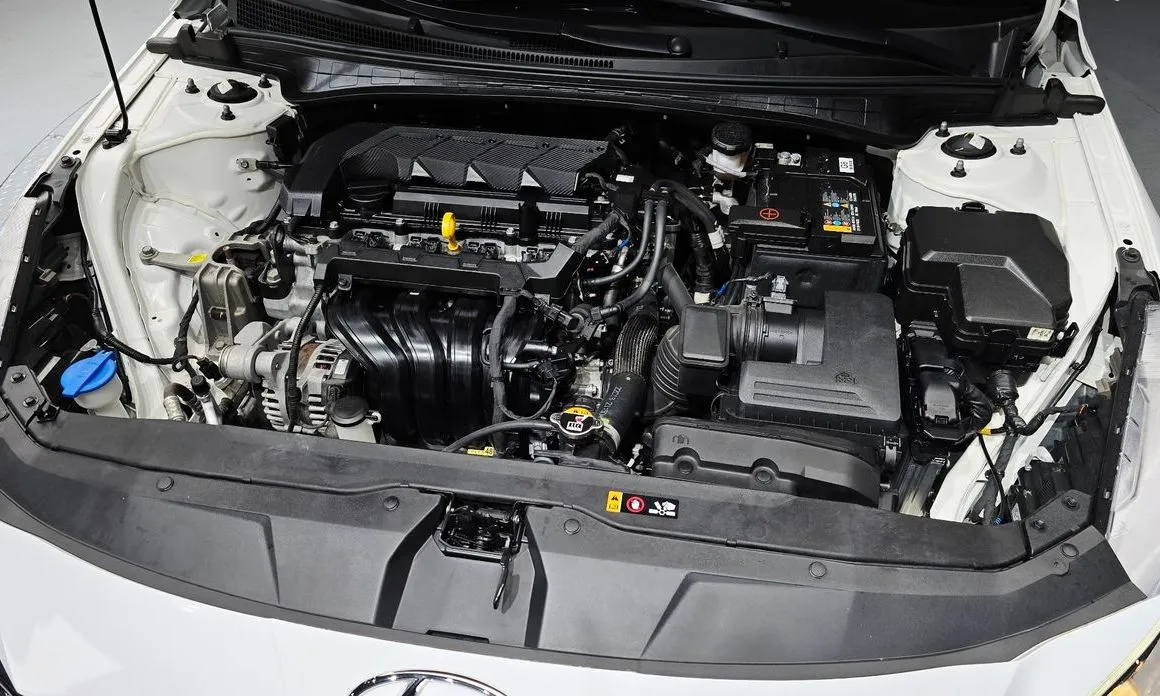 Hyundai AVANTE 2023 из KR, фото 7