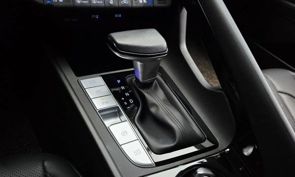 Hyundai AVANTE 2023 из KR, фото 6