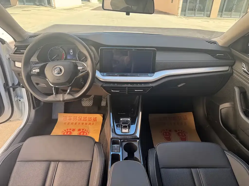 Skoda Octavia — фото 9