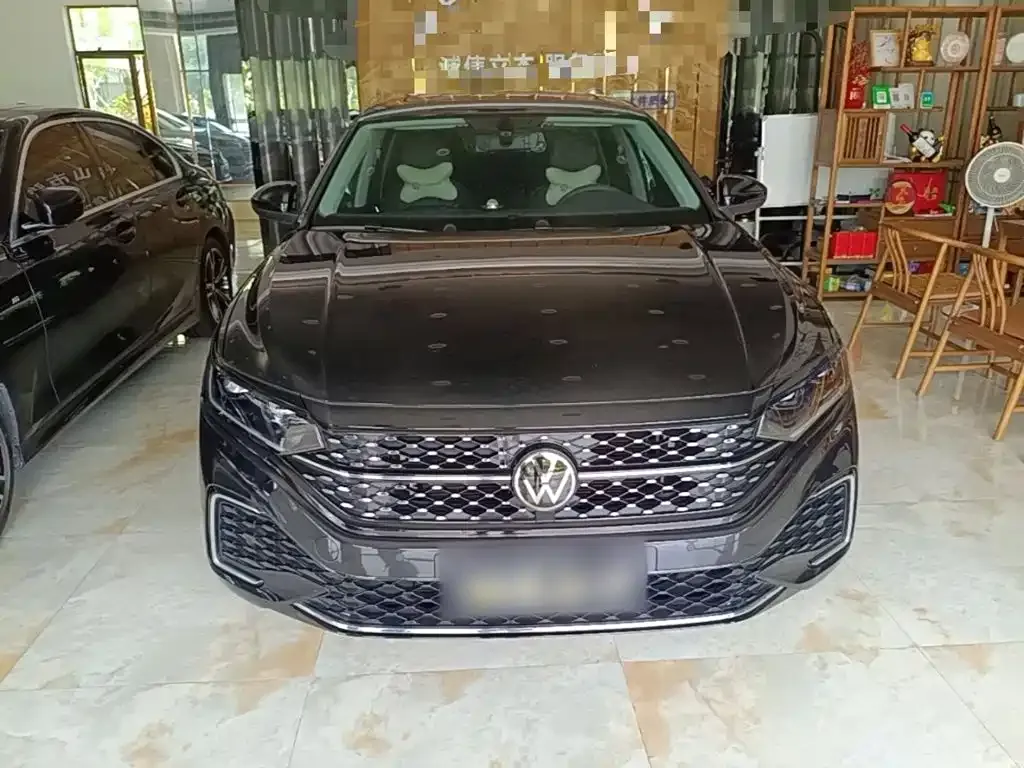 Volkswagen Passat — фото 5