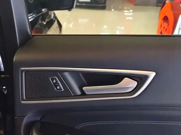 Ford Edge 2021 из CN, фото 4