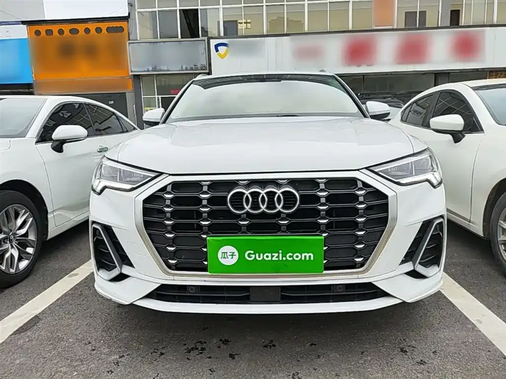 Audi Q3 2021 из CN, фото 3
