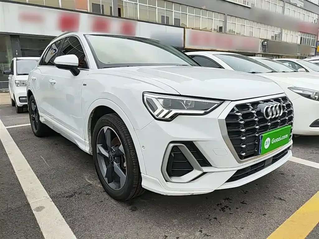 Audi Q3 2021 из CN, фото 2