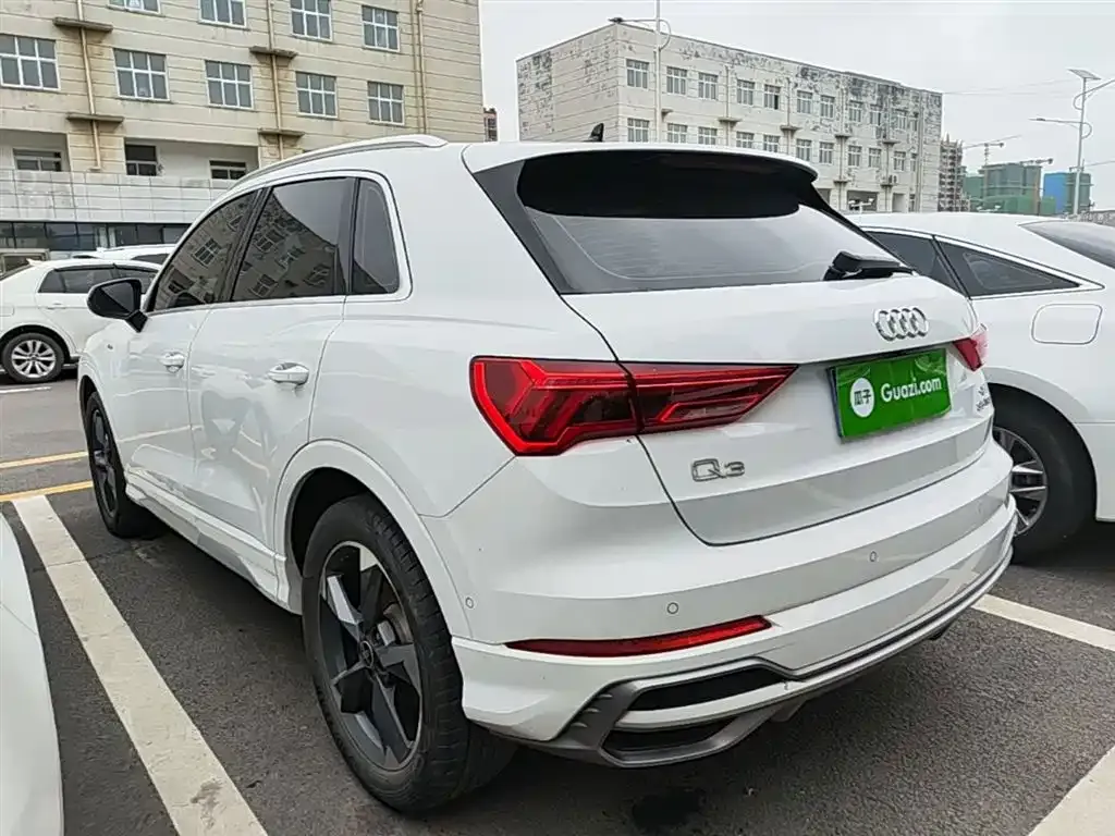 Audi Q3 2021 из CN, фото 10