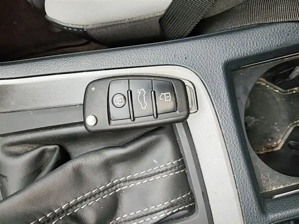 Audi Q3 2021 из CN, фото 7