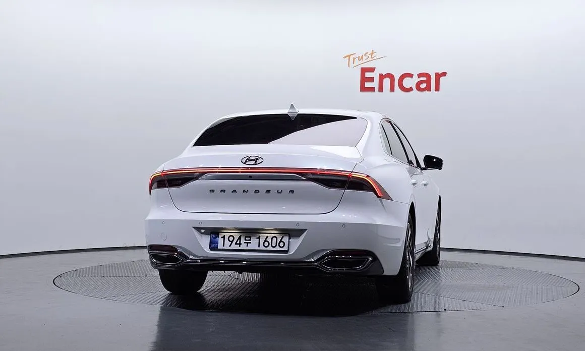 Hyundai Grandeur 2022 из KR, фото 6