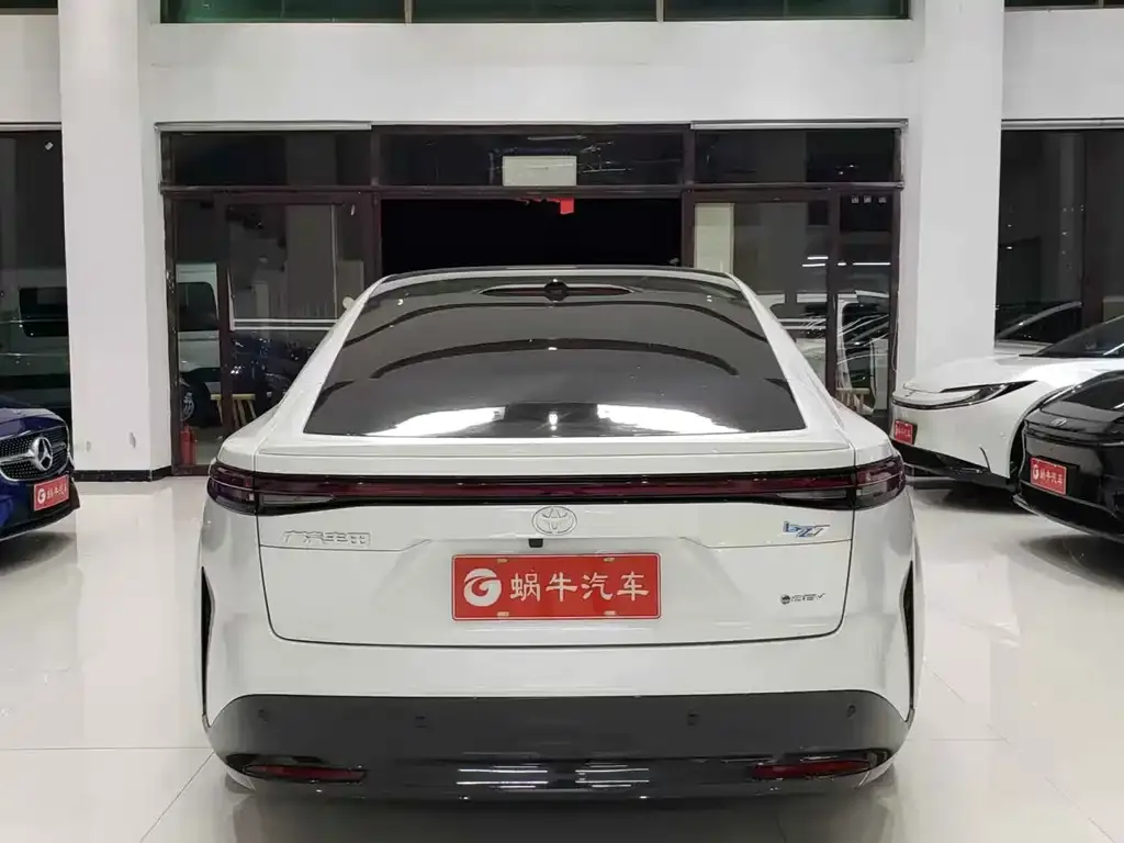 Toyota Platinum 7 2026 из CN, фото 7
